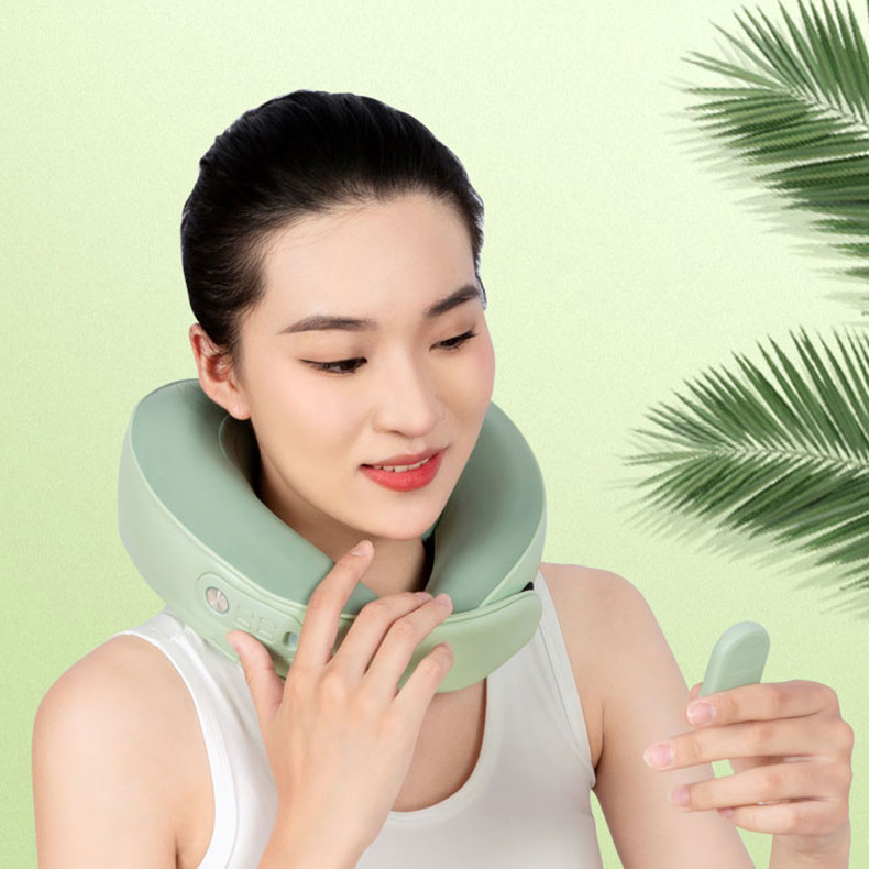 What is the correct way to wear a neck pillow?