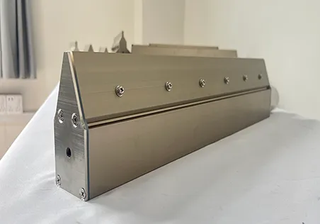 Optimizing Efficiency with Air Knives in Manufacturing